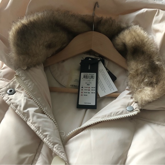 Vero Moda down-filled winter coat - Picture 9 of 13